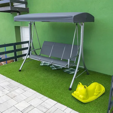 Haven House Near Drnis *