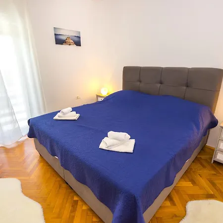 Vikendica Haven House Near Drnis