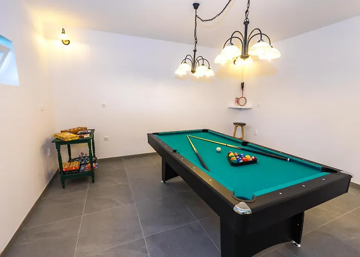 Haven House Near Drniš Vakantiehuis *